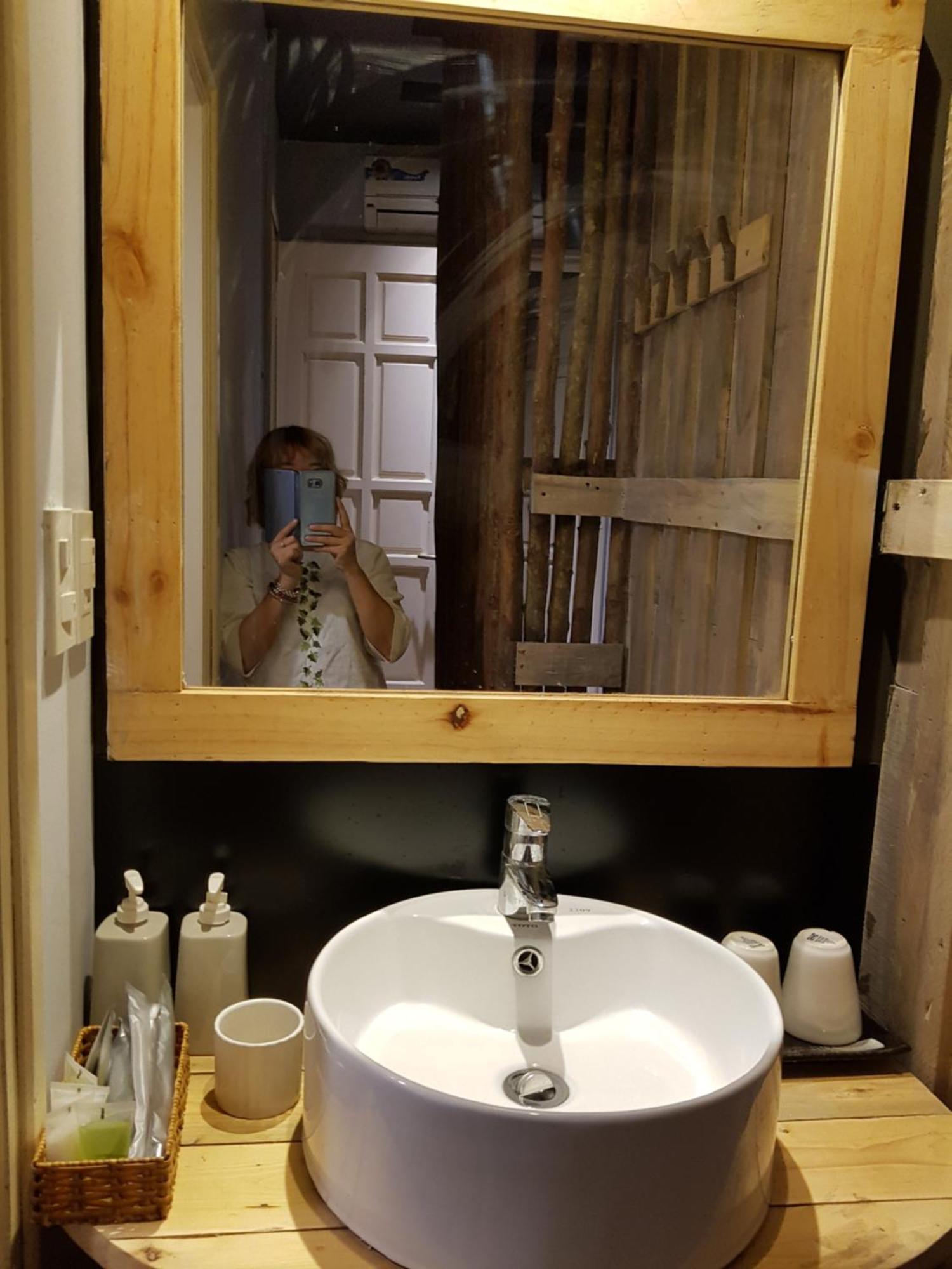 Bu Hanoi Kamer foto